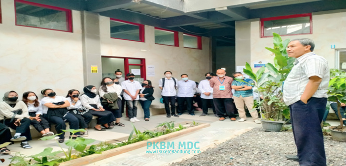 Kegiatan UPK T.A 2021-2022/UPK Paket A,B,C/Foto Bersama siswa Paket C 